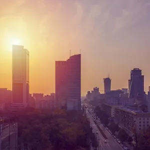 apartament-swietokrzyska-warsaw.warsawhotelspoland.com/
